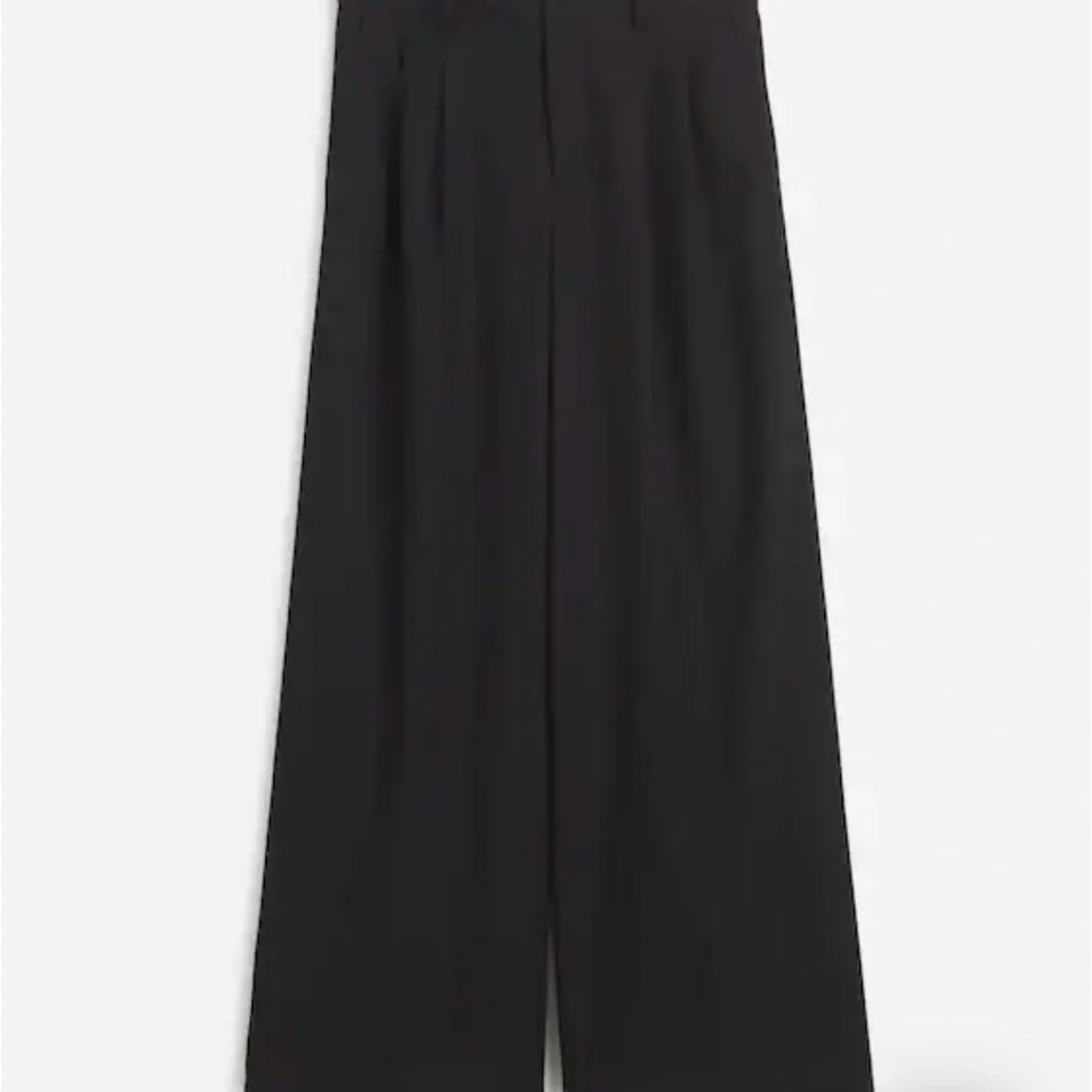 Madewell The Harlow Superwide-Leg Trouser in Brushed Twill - Picture 3 of 7